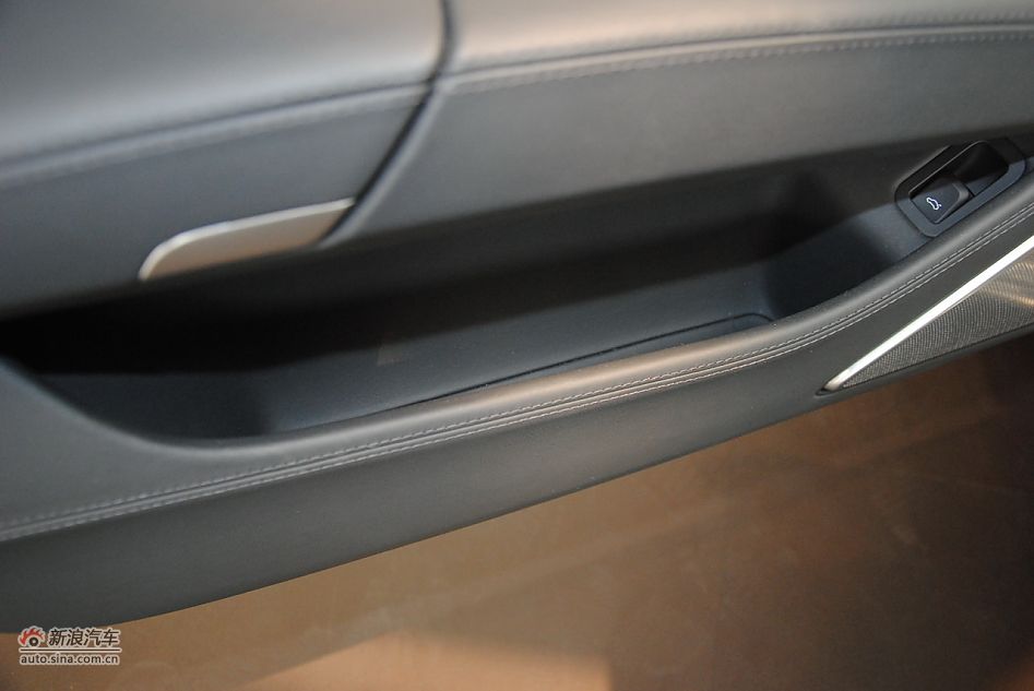 2011款奥迪A8L 6.3L FST W12