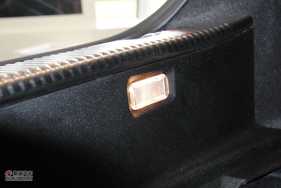 2011款奥迪A8L 6.3L FST W12