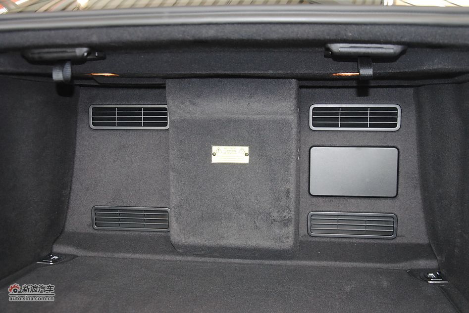 2011款奥迪A8L 6.3L FST W12