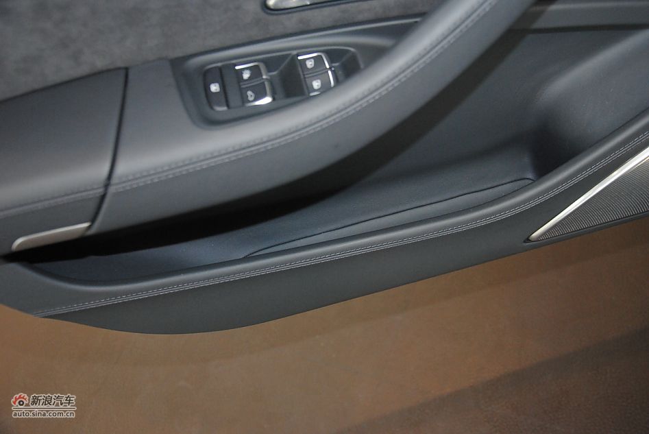 2011款奥迪A8L 6.3L FST W12