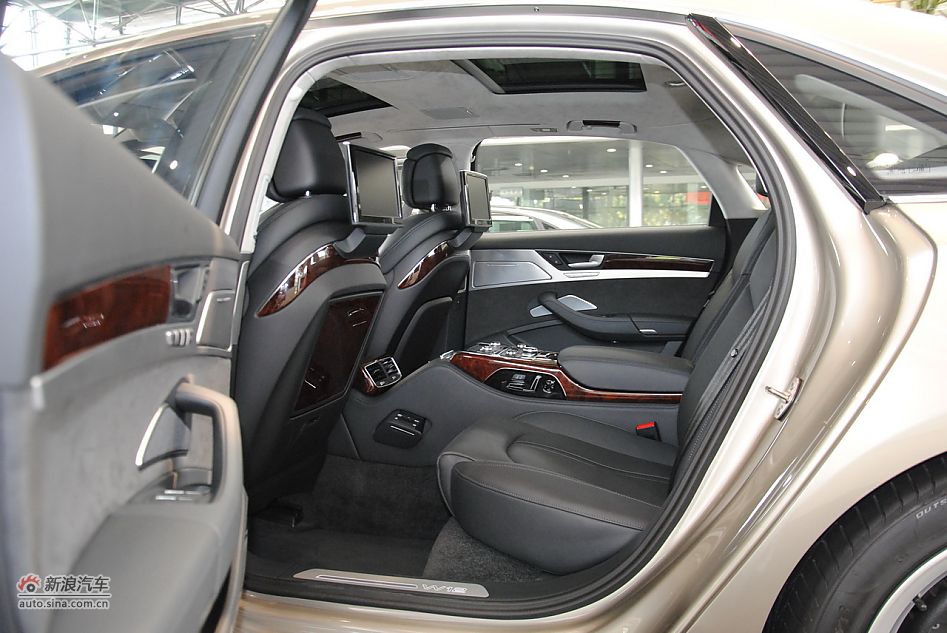 2011款奥迪A8L 6.3L FST W12