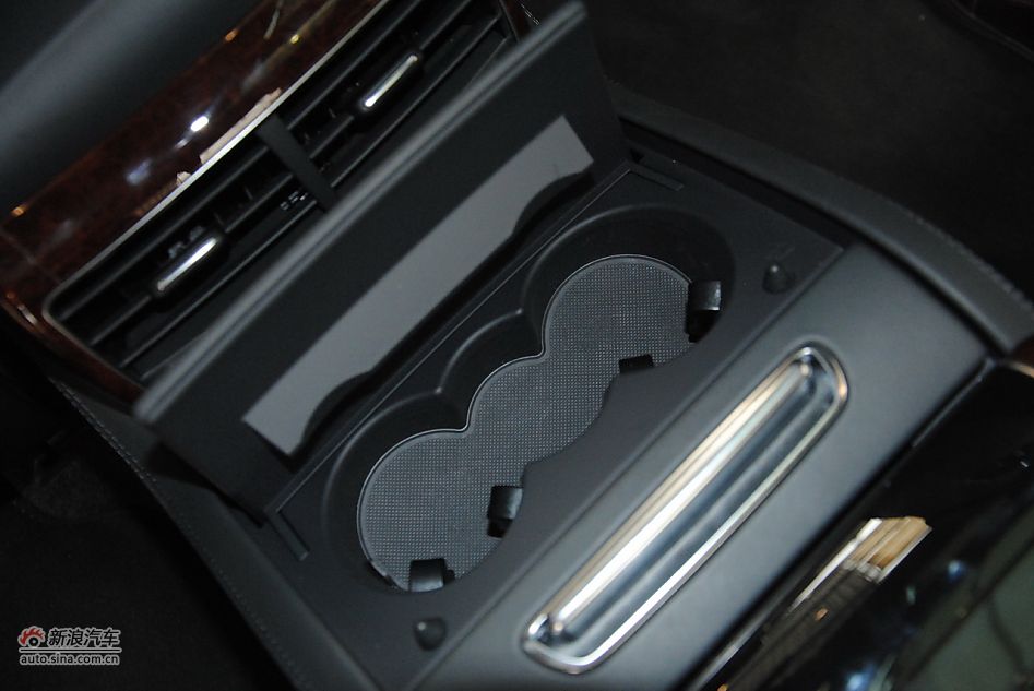 2011款奥迪A8L 6.3L FST W12