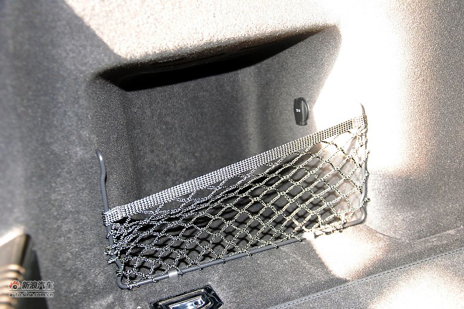 2011款奥迪A8L到店高清实拍