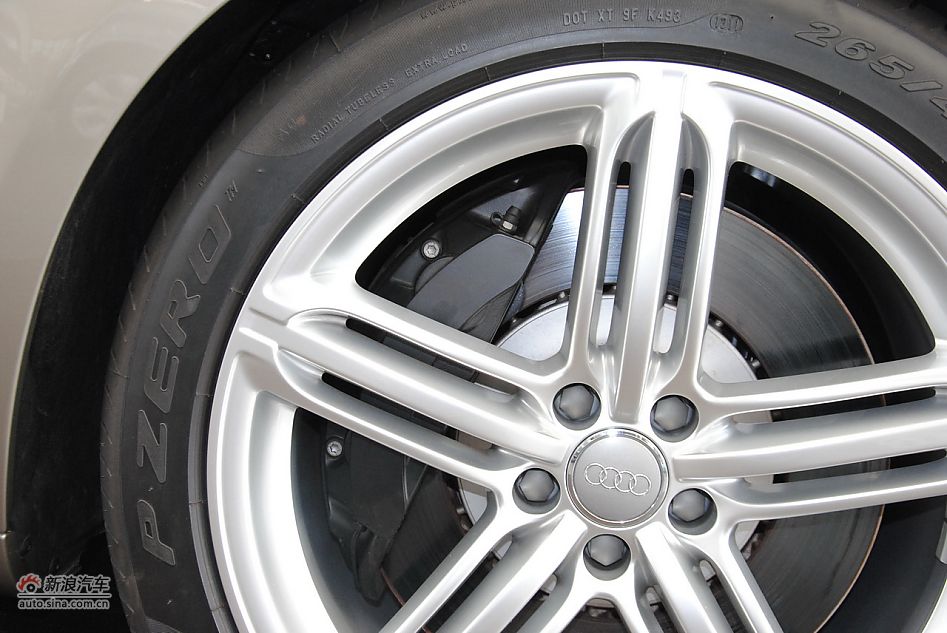 2011款奥迪A8L 6.3L FST W12