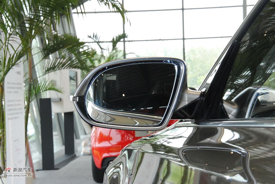 2011款奥迪A8L 6.3L FST W12