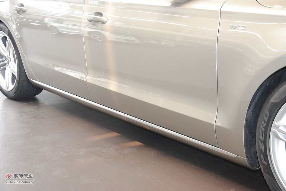 2011款奥迪A8L 6.3L FST W12