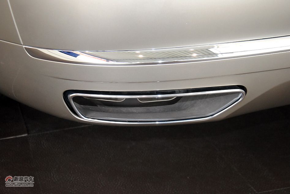 2011款奥迪A8L 6.3L FST W12