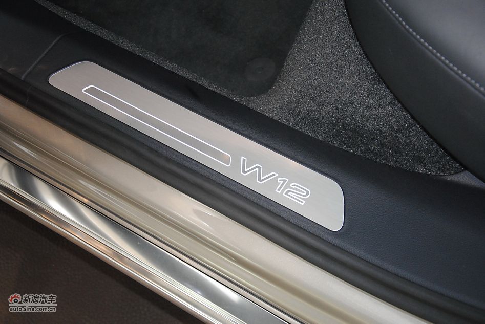 2011款奥迪A8L 6.3L FST W12