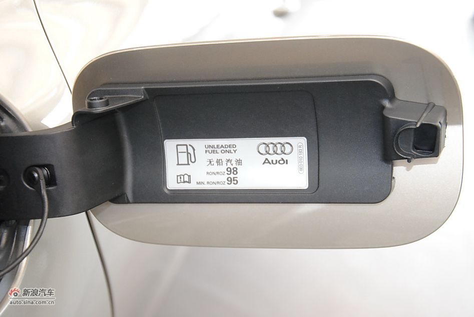 2011款奥迪A8L 6.3L FST W12