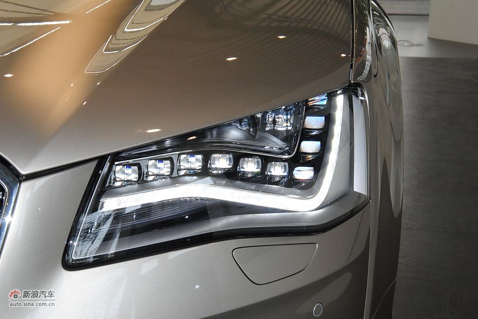 2011款奥迪A8L 6.3L FST W12