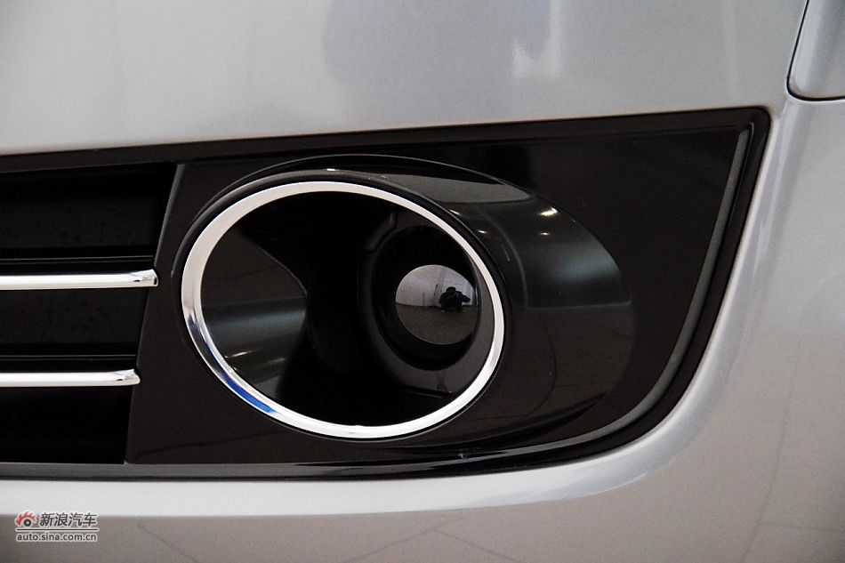 2011款奥迪A8L到店高清实拍