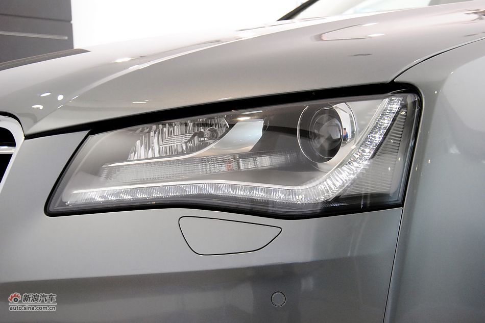 2011款奥迪A8L到店高清实拍