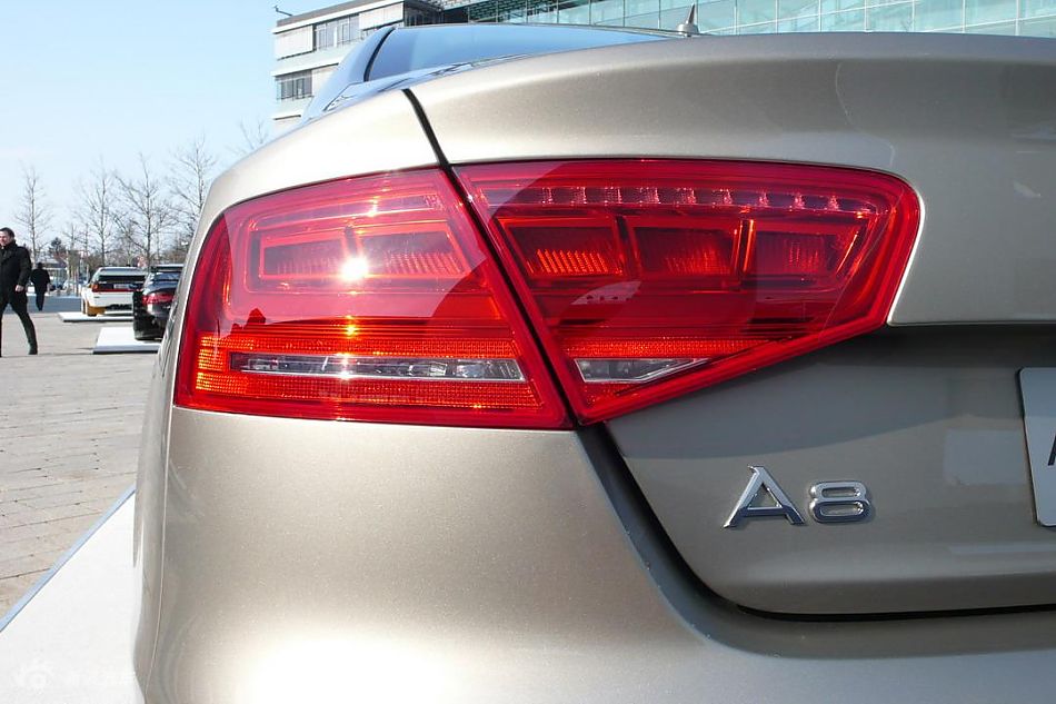 全新奥迪A8实拍