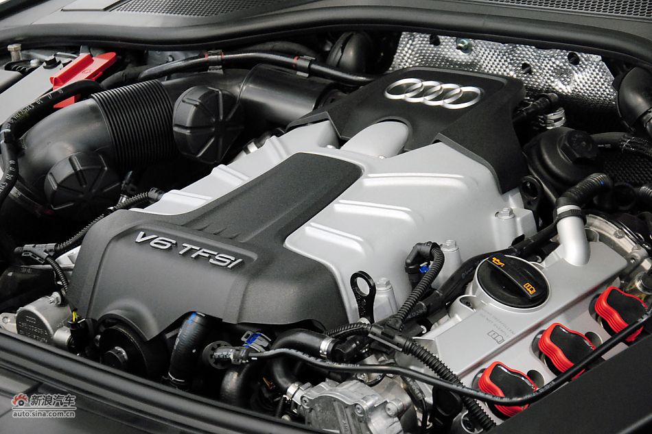 2011款奥迪A8L到店高清实拍