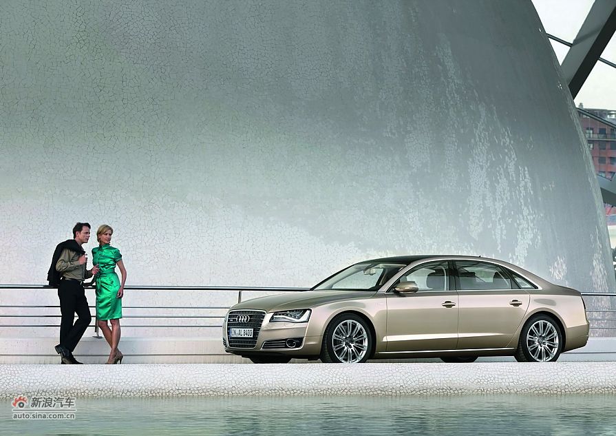 2011款奥迪A8L W12官方图