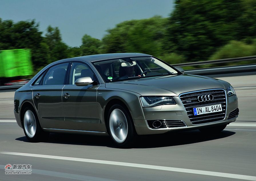 2011款奥迪A8L W12官方图