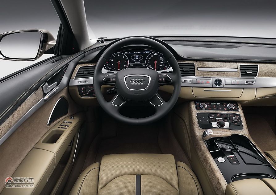 全新奥迪A8L内饰及细节