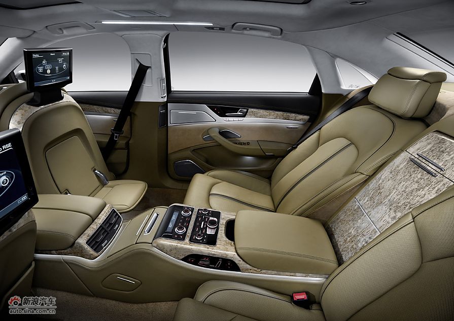 2011款奥迪A8L W12官方图