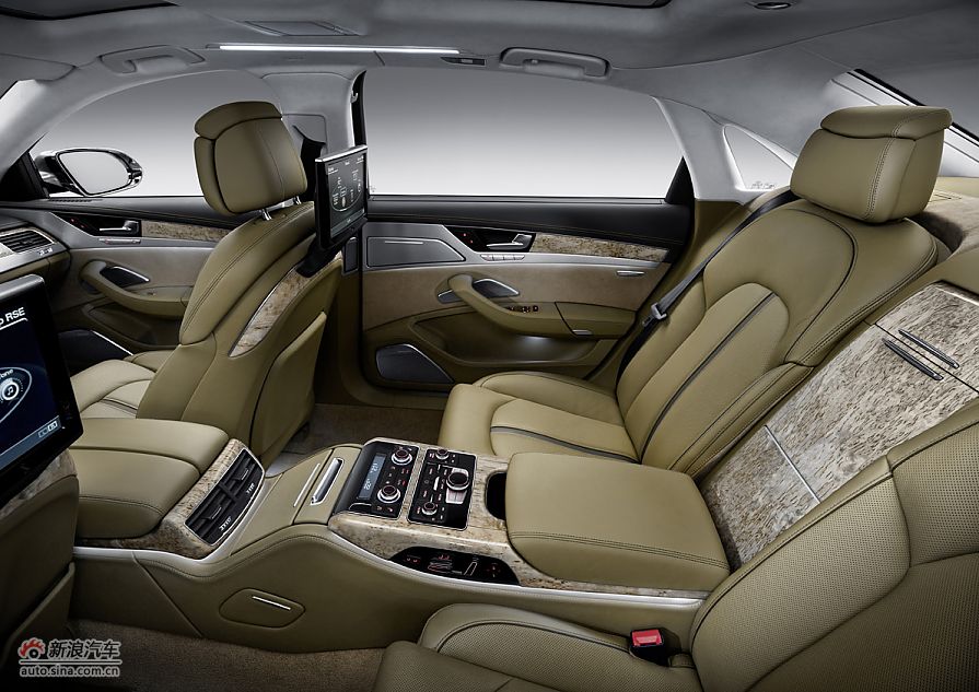 2011款奥迪A8L W12官方图