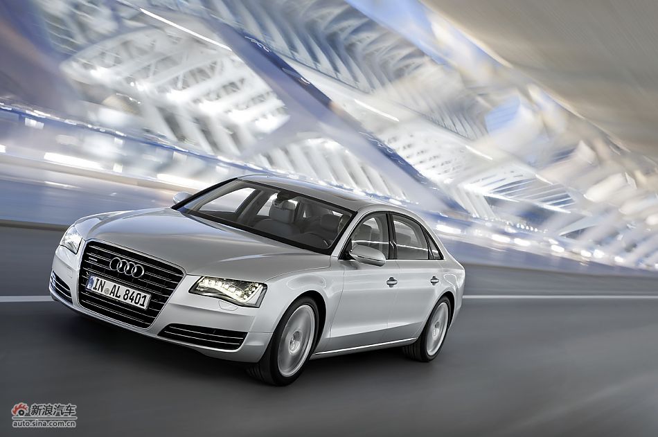 2011款奥迪A8L W12官方图