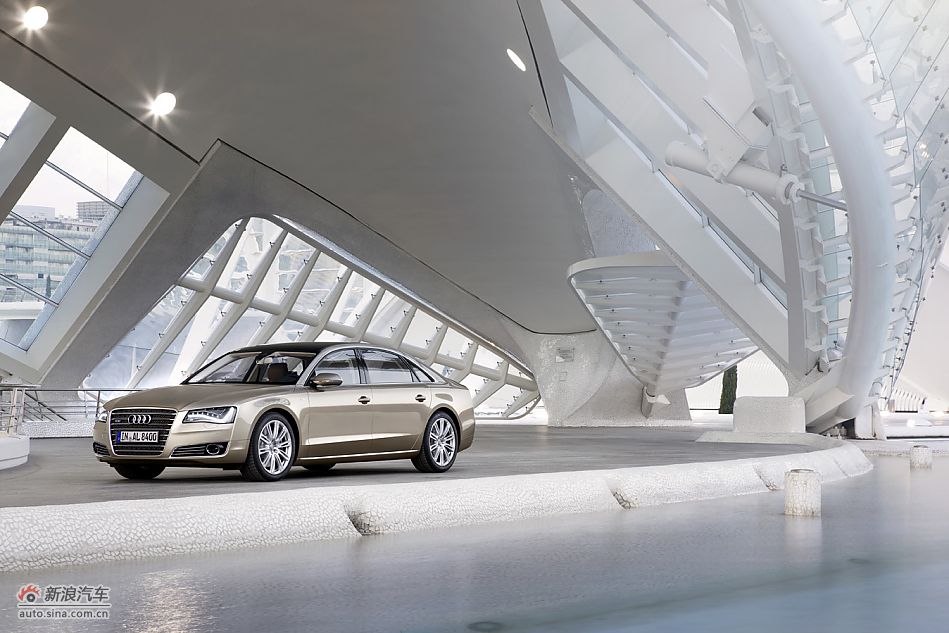 2011款奥迪A8L W12官方图