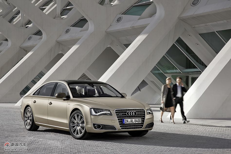 2011款奥迪A8L W12官方图