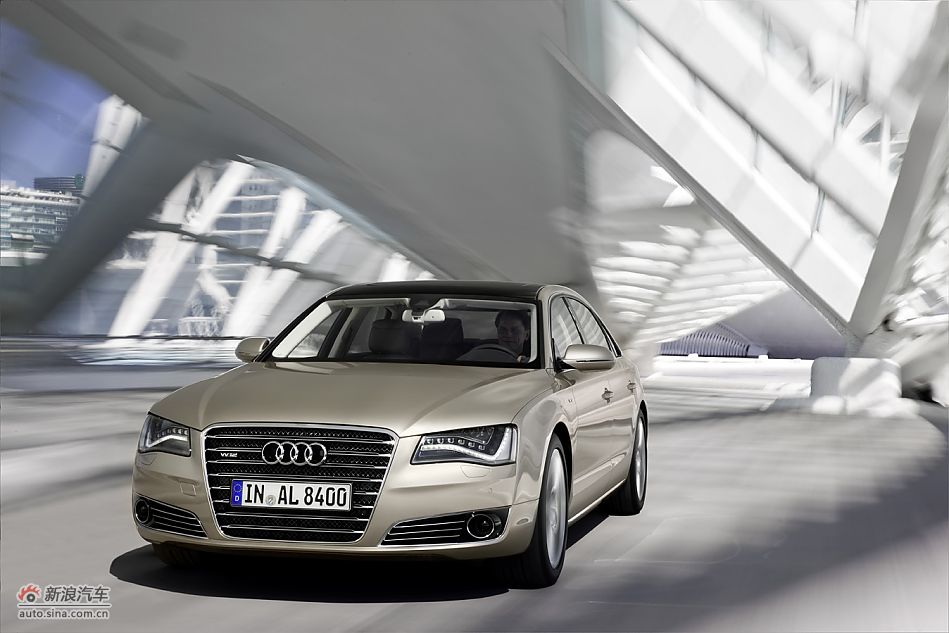 2011款奥迪A8L W12官方图