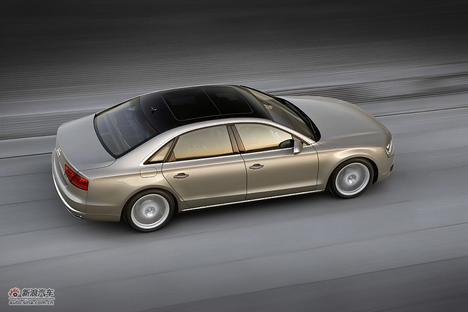 2011款奥迪A8L W12官方图