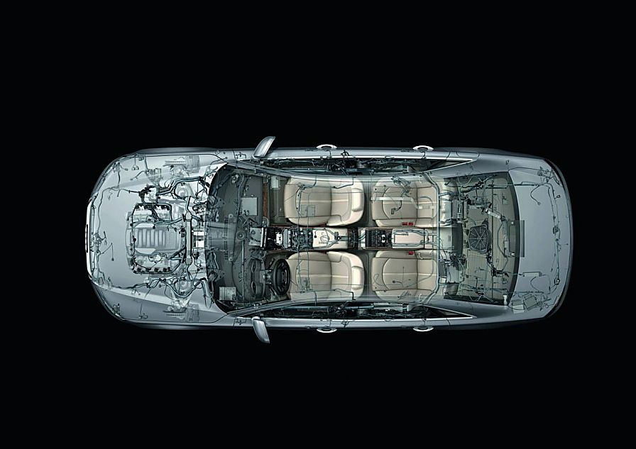 2011奥迪A8结构图片