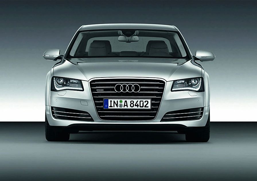 2011款奥迪A8外观图片