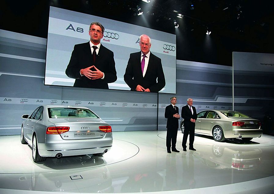 2011款奥迪A8外观图片