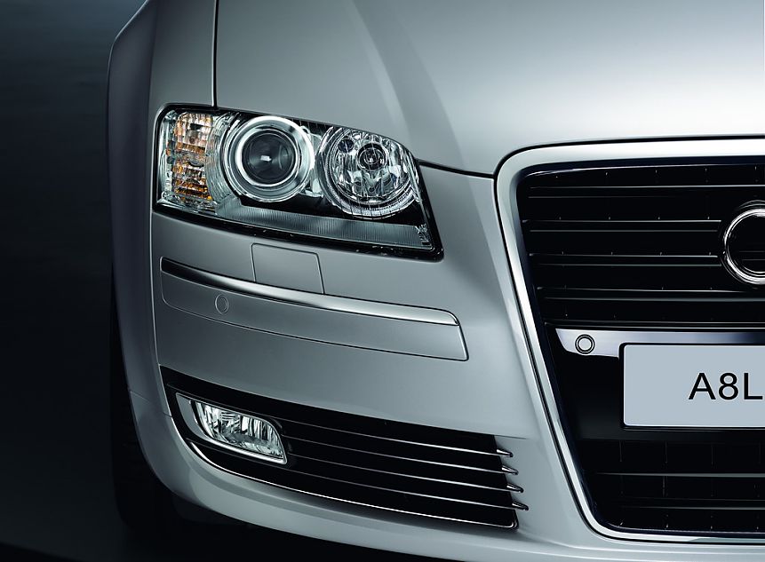 09款奥迪A8L资料图