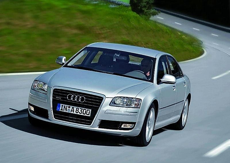 奥迪A8资料图