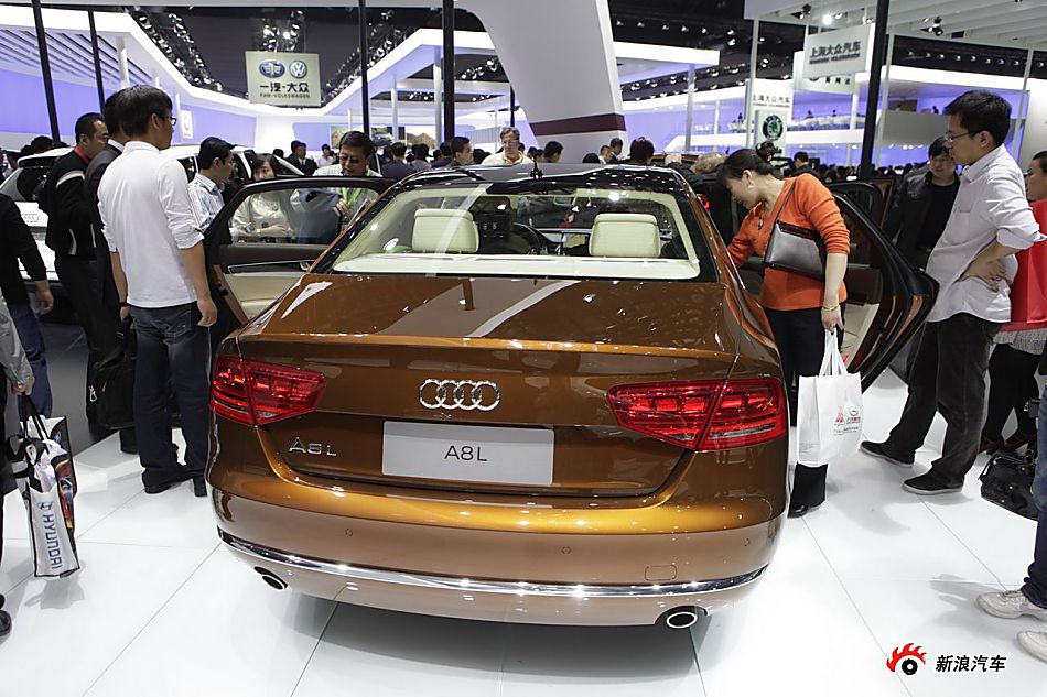 奥迪A8L