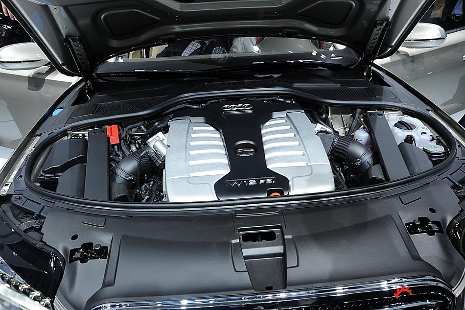 奥迪A8L W12