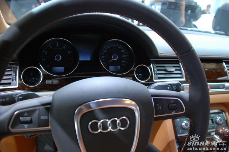 奥迪A8L 3.0