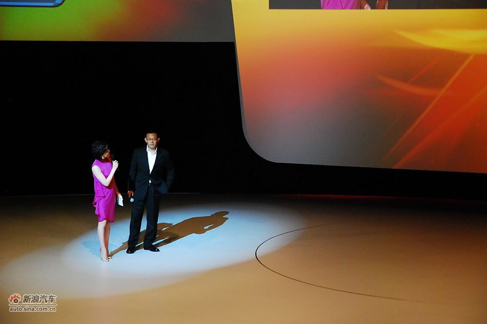 全新奥迪A8L上市实拍-姜文