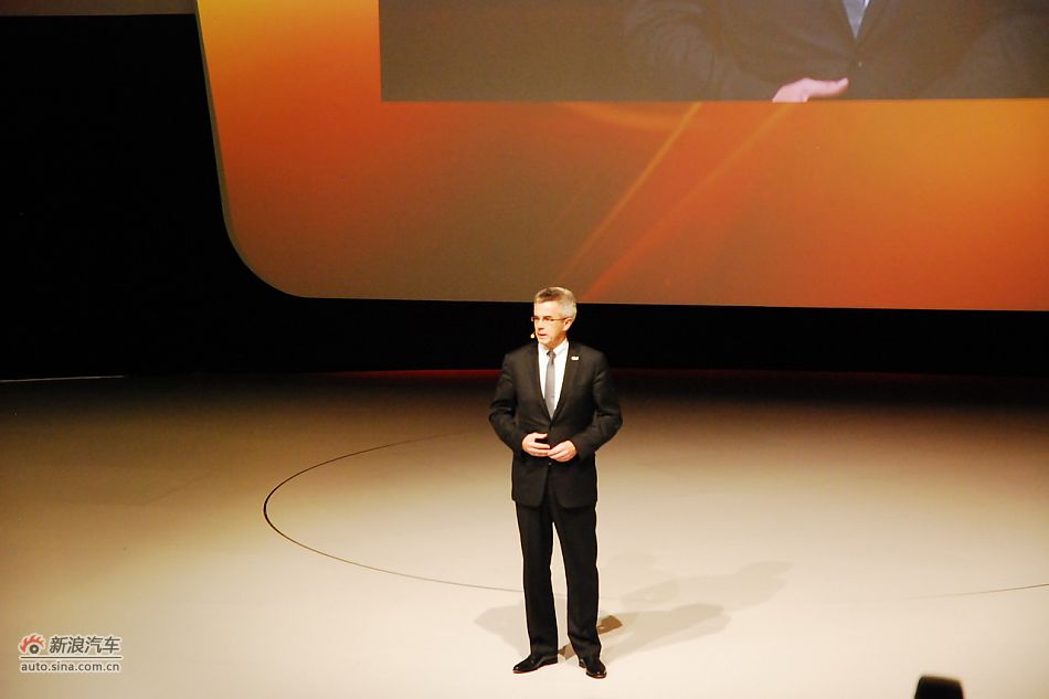 全新奥迪A8L上市实拍-奥迪公司管理董事会成员萧绅博