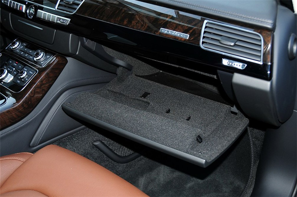 2013款 3.0T AT 45 TFSI quattro舒适型 内饰