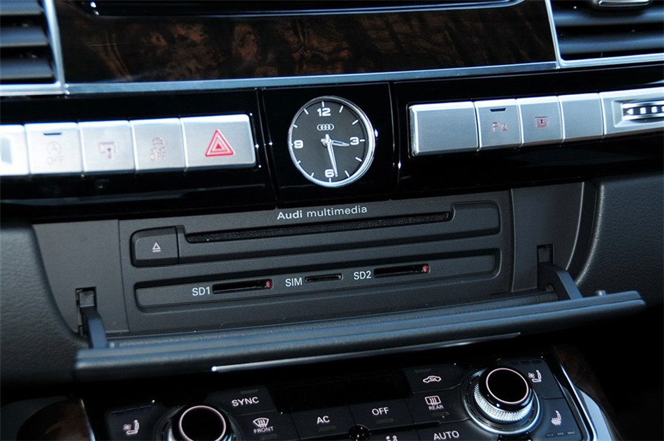 2013款 3.0T AT 45 TFSI quattro舒适型 内饰