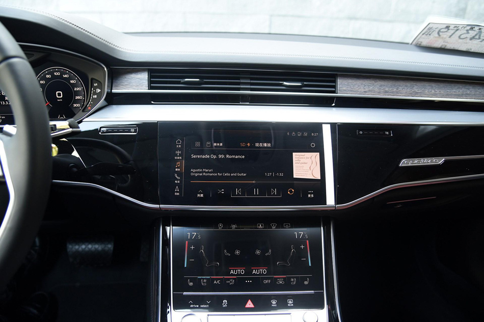 2018款 A8L 55 TFSI quattro尊贵型 内饰