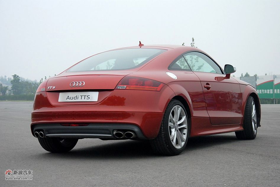 2011款TTS Coupe整体外观