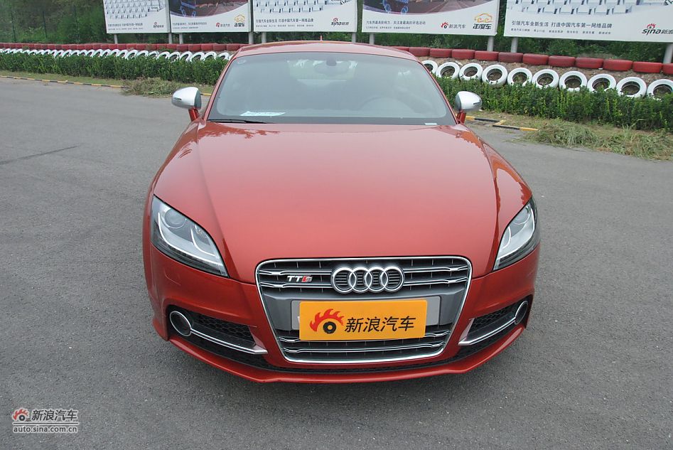 2011款TTS Coupe整体外观