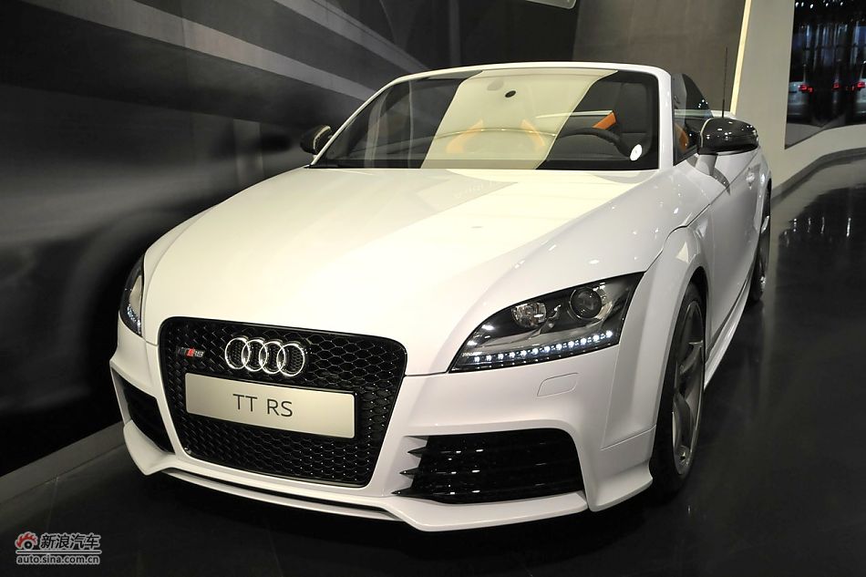 奥迪TT RS 2.5T