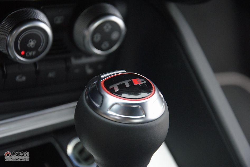 2011款TTS Coupe内饰及配置