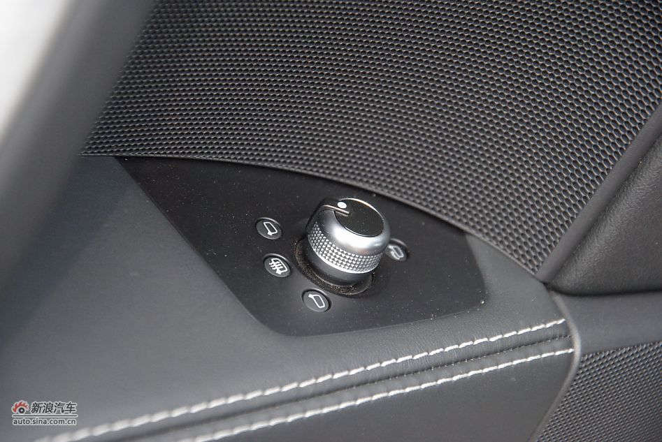 2011款TTS Coupe内饰及配置