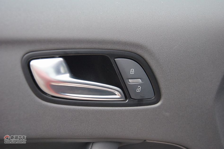 2011款TTS Coupe内饰及配置