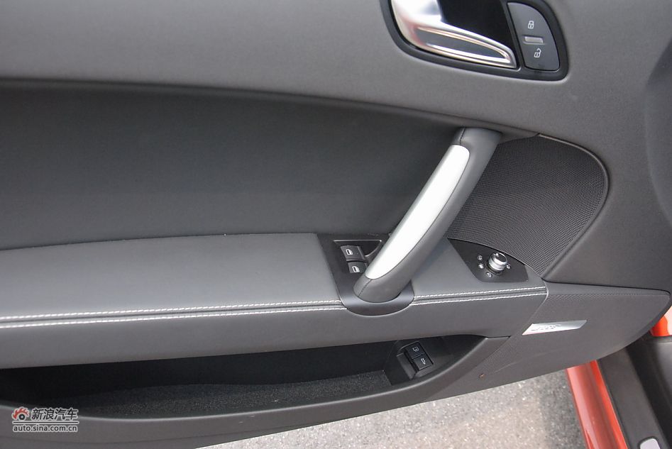 2011款TTS Coupe内饰及配置