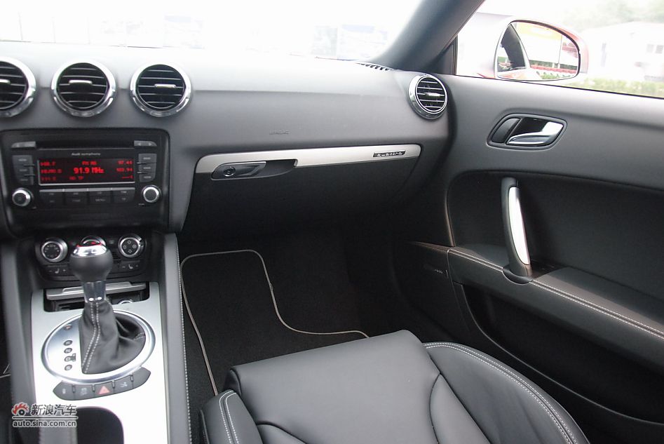 2011款TTS Coupe内饰及配置