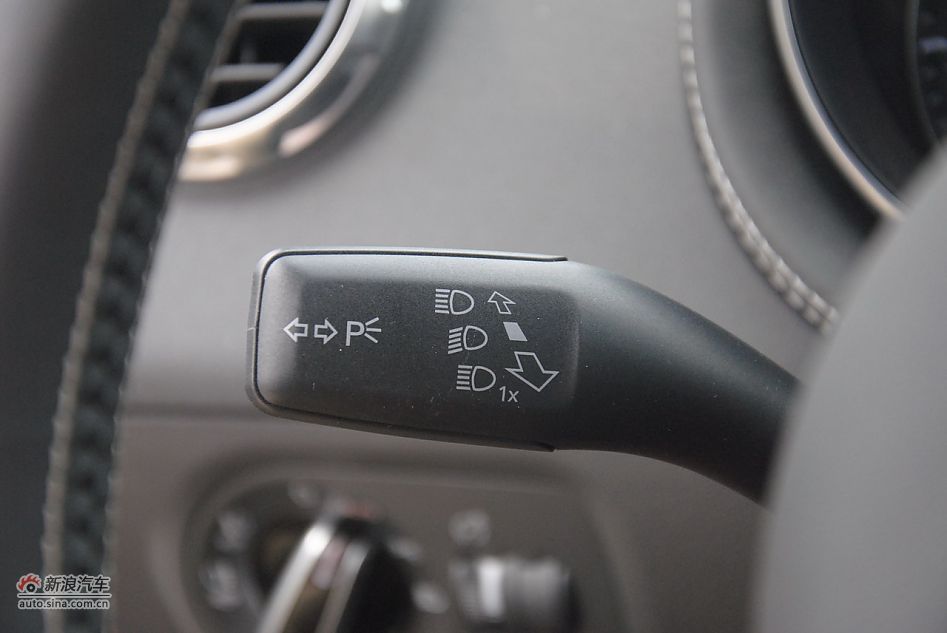 2011款TTS Coupe内饰及配置